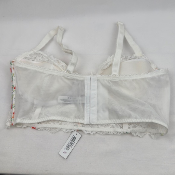 Adore Me Floral Lace Bra in White and Red - Picture 5 of 11